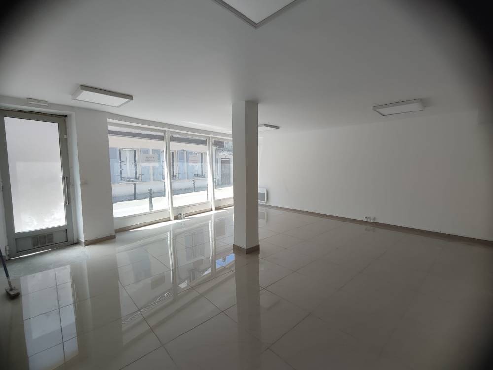 Location de local de 40m² en centre-ville de Gonesse