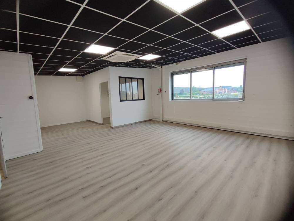 Bureau à louer à Gonesse de 55m²